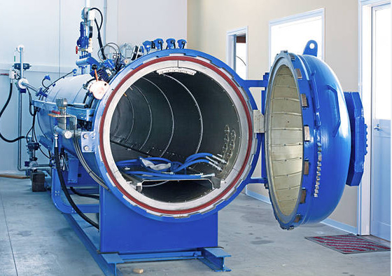 Autoclave compuesto de calefacción eléctrica 15m Solución confiable para diámetros grandes